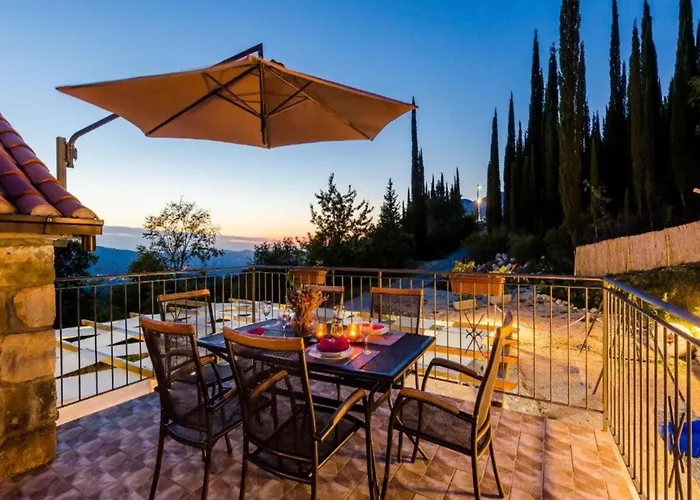 Villa Rustic In Gruda With Private Pool Vodovada