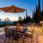 Villa Rustic In Gruda With Private Pool Vodovada