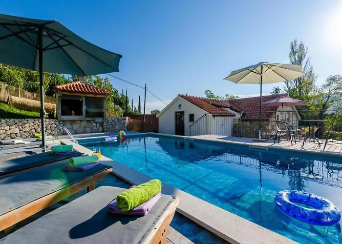 Rustic In Gruda With Private Pool